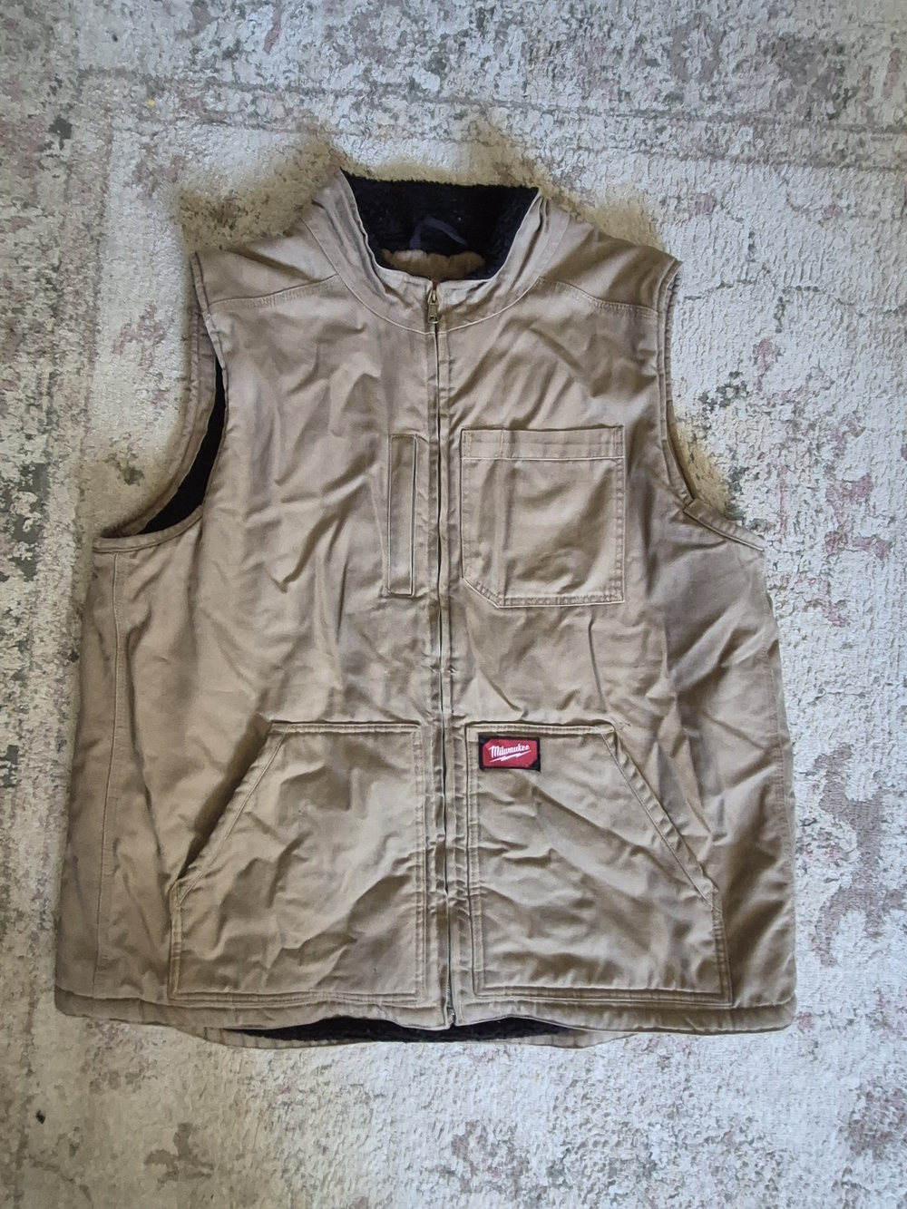 Milwaukee Tan Sherpa-Lined Work Vest - Durable Utility Layer